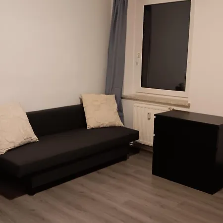 Apartment Crew Quartier Serviced 3 Mit Kueche Waschmaschine, Bad, Wifi, Flat Tv Usw
