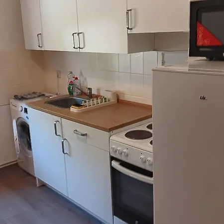 Crew Quartier Serviced *